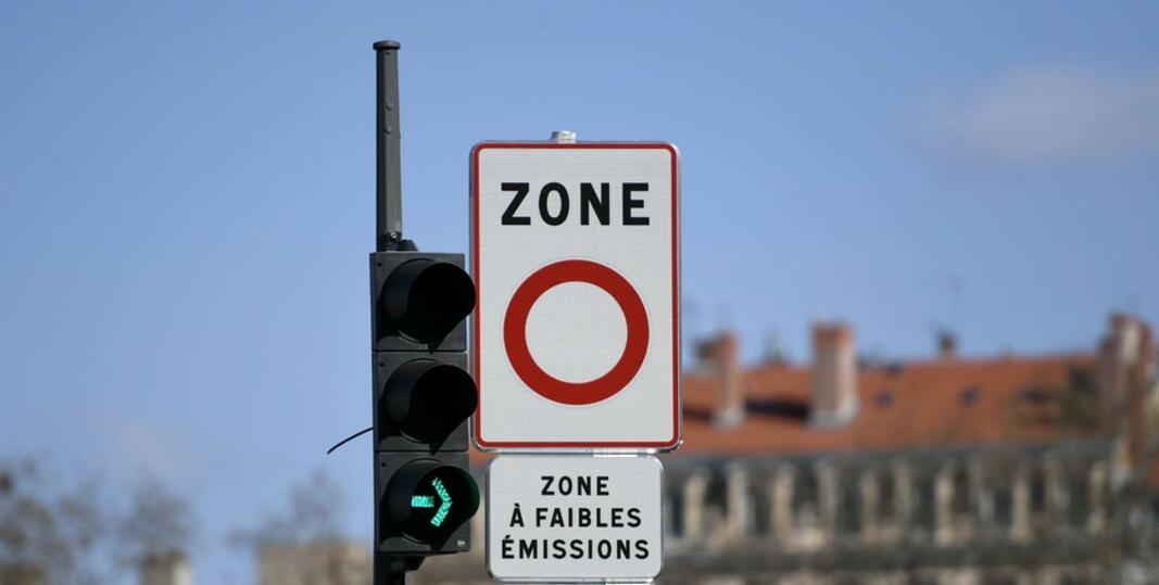 Zones à Faibles Emissions : 25 propositions pour allier transition écologique et justice sociale Zones à Faibles Emissions : 25 propositions pour allier transition écologique et justice sociale